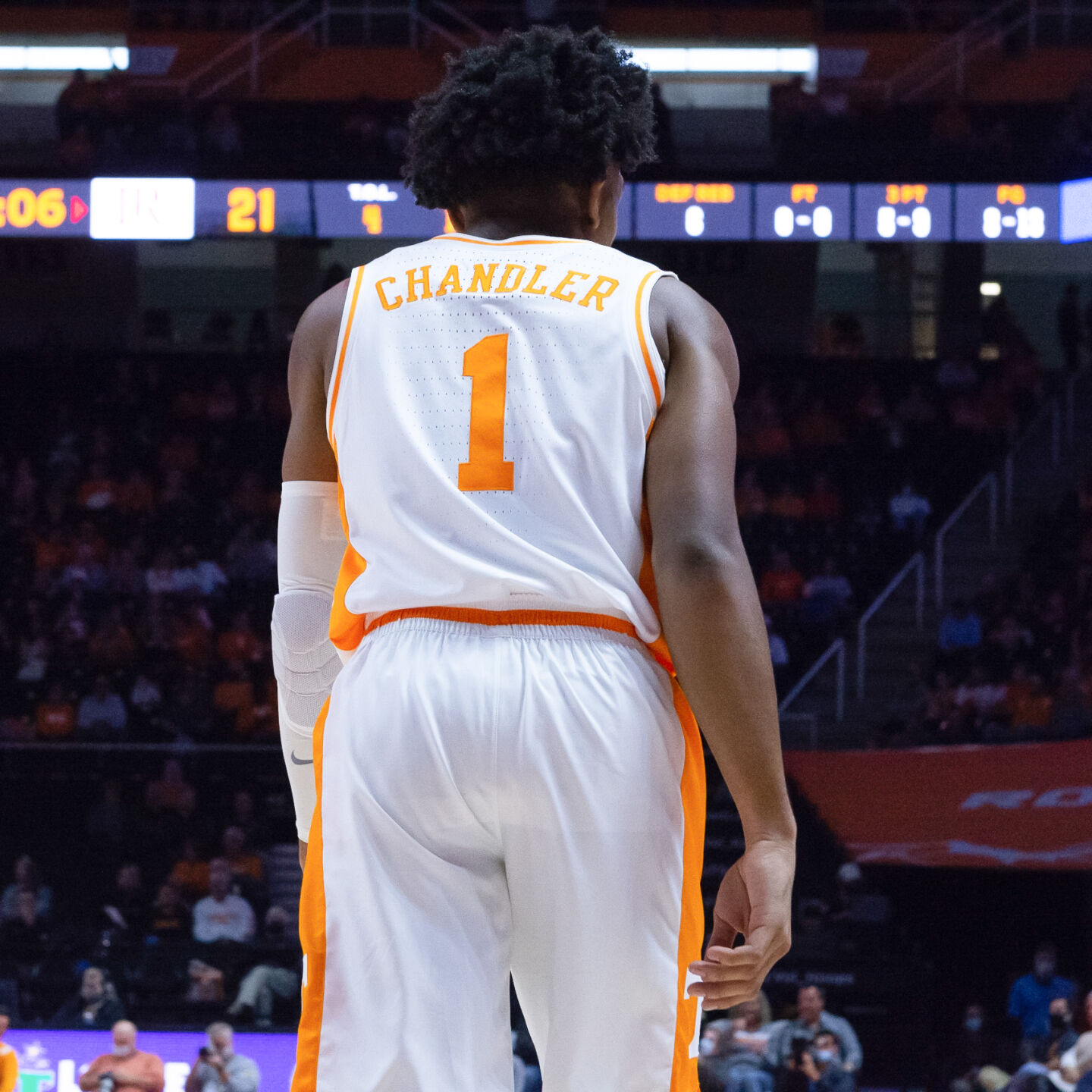 men's bball exhibition-4.jpg